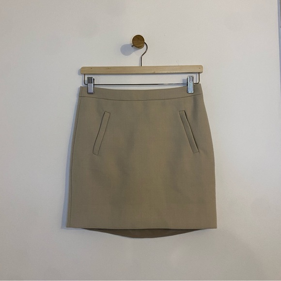 J Crew 100% Wool Mini Skirt Tan Size 00 - Picture 2 of 7